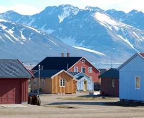 Svalbard gay cruise - Ny-lesund