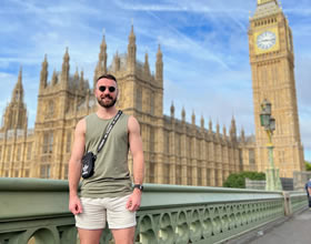 Gay London cruise