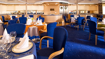 Yacht La Pinta Restaurant