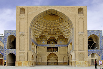 Iran gay group tour - Isfahan Friday Mosque