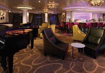 Norwegian Breakaway Shakers Cocktail Bar