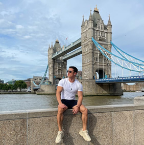 Gay London cruise