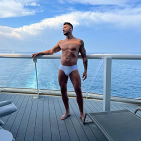 Gay Transatlantic cruise sea day