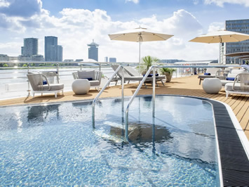 Amadeus Nova Sun Deck