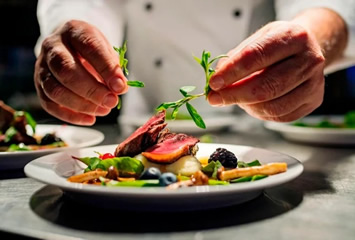 Rhine gay cruise dining