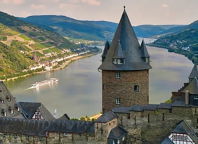 Rhine scenic sailing