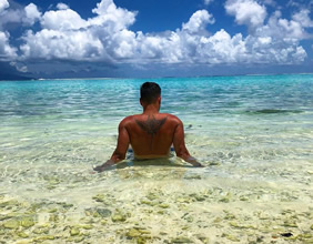 Moorea, French Polynesia gay cruise