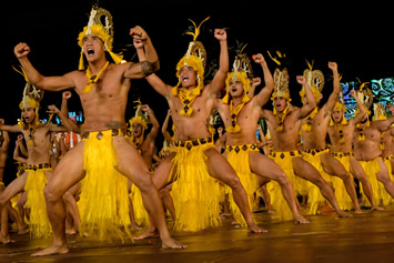 Tahiti gay cruise show