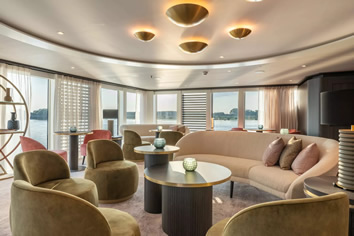 Amadeus Nova Lounge