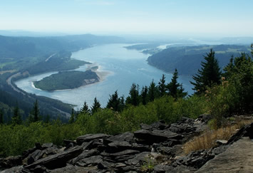 Columbia River Gorge gay cruise