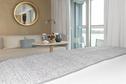 Le Jacques Cartier Deluxe Suite
