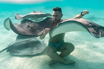 French Polynesia gay cruise travel
