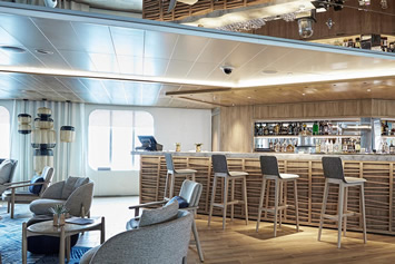 Le Jacques Cartier bar