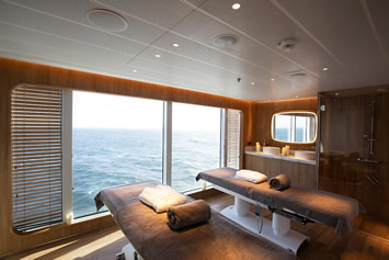 Le Jacques Cartier spa massage
