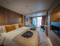 Vega Balcony M5 Stateroom