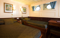 Lord of the Glens Category 3 Cabin