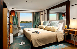 Sanctuary Sun Boat IV Standard Cabin