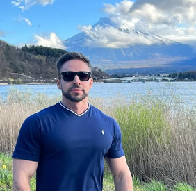 Japan gay cruise - Mt Fuji