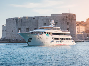 Avangard Croatia gay cruise