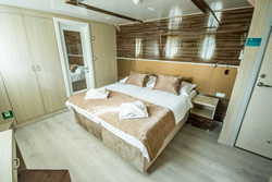 Markan Upper Deck VIP Stateroom