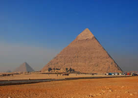 Great Pyramids lesbian tour