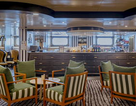 Ambience ship bar