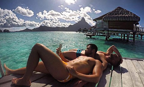 Tahiti gay cruise