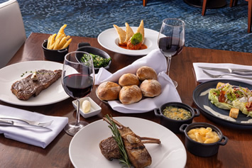 Paradise gay cruise dining