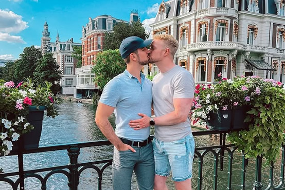 Amsterdam gay cruise