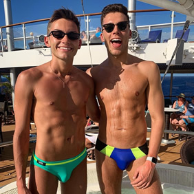Bermuda gay cruise sea day