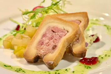 French food gay river cruise