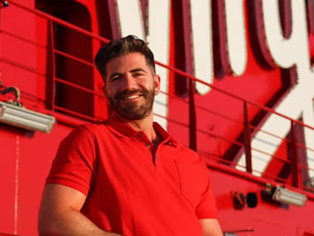 Resilient Lady bears cruise