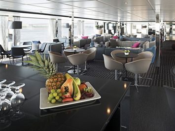 Emerald Lumi Horizon Lounge