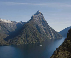 New Zealand gay cruise - Doubtful Sound