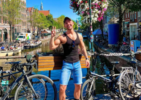 Amsterdam gay cruise