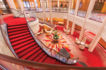 Queen Mary 2 interior