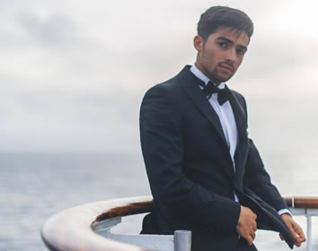 QM2 Transatlantic gay cruise