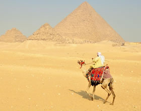 Egypt gay tour - Giza Pyramids
