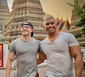 Bangkok gay cruise