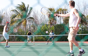 Exclusively gay Club Atlantis Cancun at Club Med resort Tennis