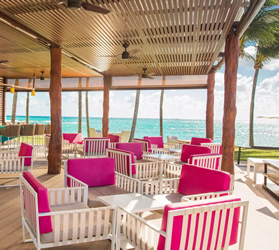 Club Med Cancun restaurant sea view