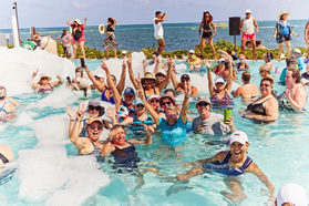 Cancun Mexico lesbian holidays