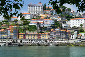 Porto lesbian only cruise