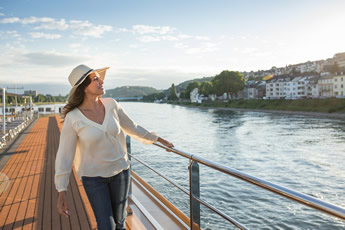 Avalon lesbian river cruise