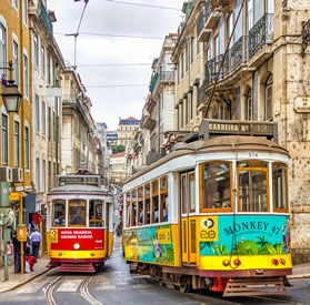 Lesbian Lisbon cruise