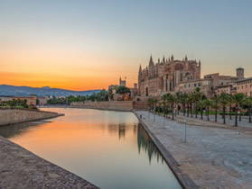 Mallorca lesbian cruise