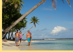 French Polynesia lesbian cruise - Tahaa