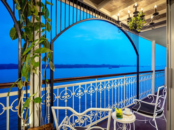 Uniworld Mekong gay cruise