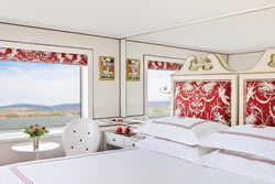 La Venezia Ship Deluxe Cabin