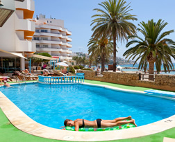 Mar Y Playa Gay Friendly Apartments, Ibiza